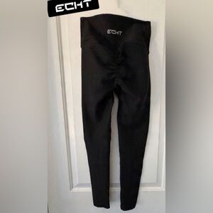 🖤 ECHT Textured Black high rise leggings